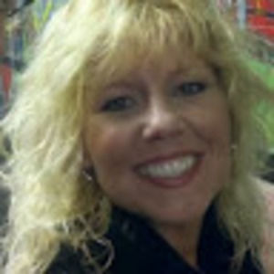 Meet your Posher, Lori